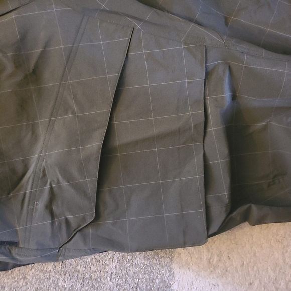 Track Suit By Nike Tech Woven 2.0 Very Watter Resistant. Olive Green - Picture 10 of 10